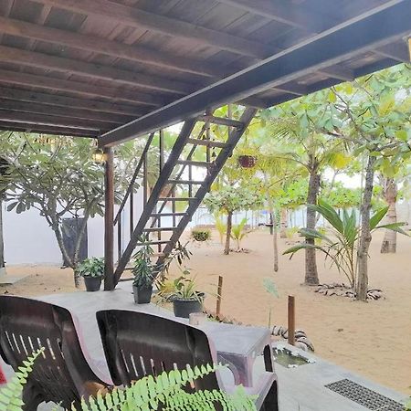 Golden Beach Chalets Arugam Bay Exteriér fotografie