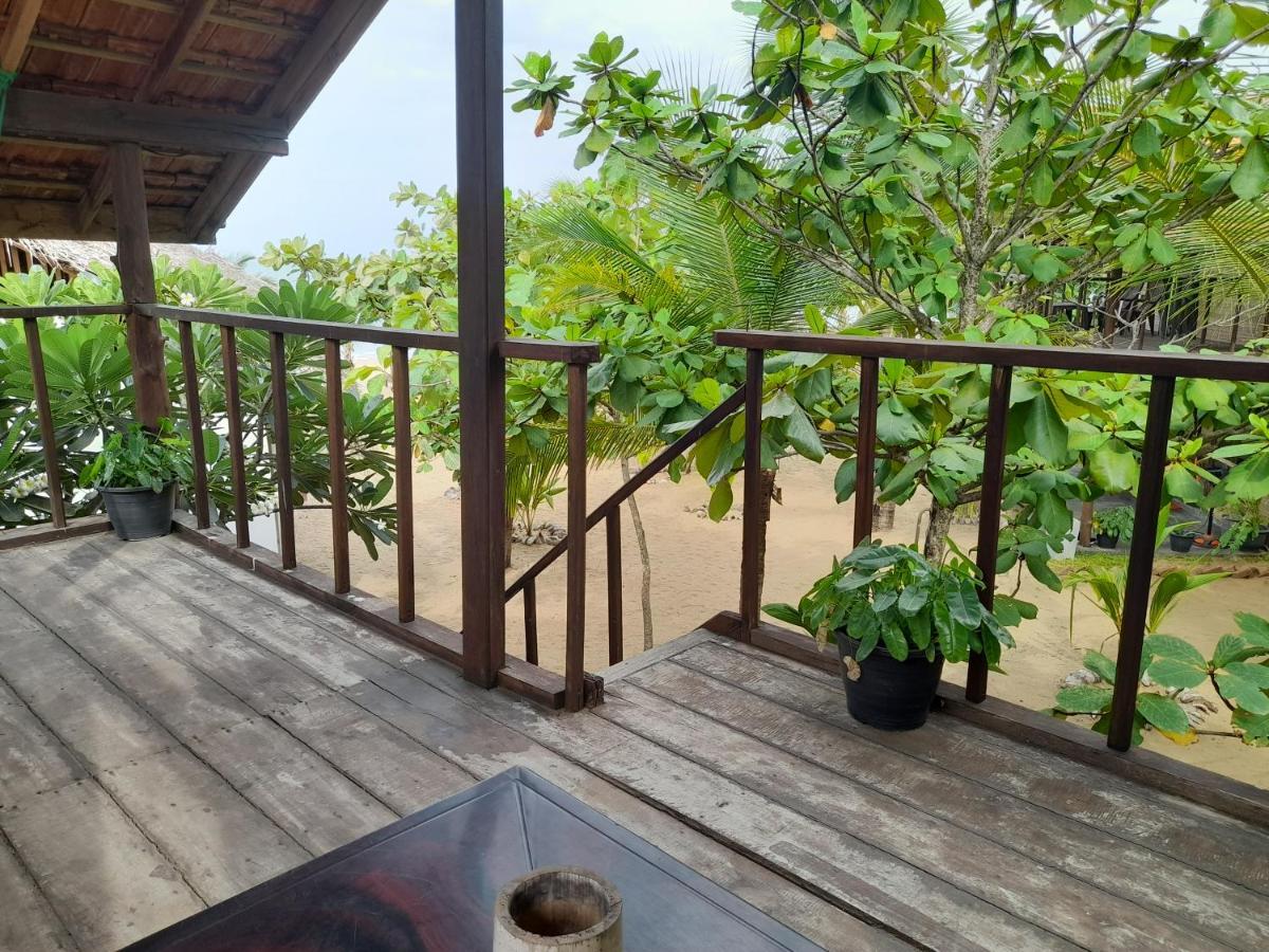 Golden Beach Chalets Arugam Bay Exteriér fotografie
