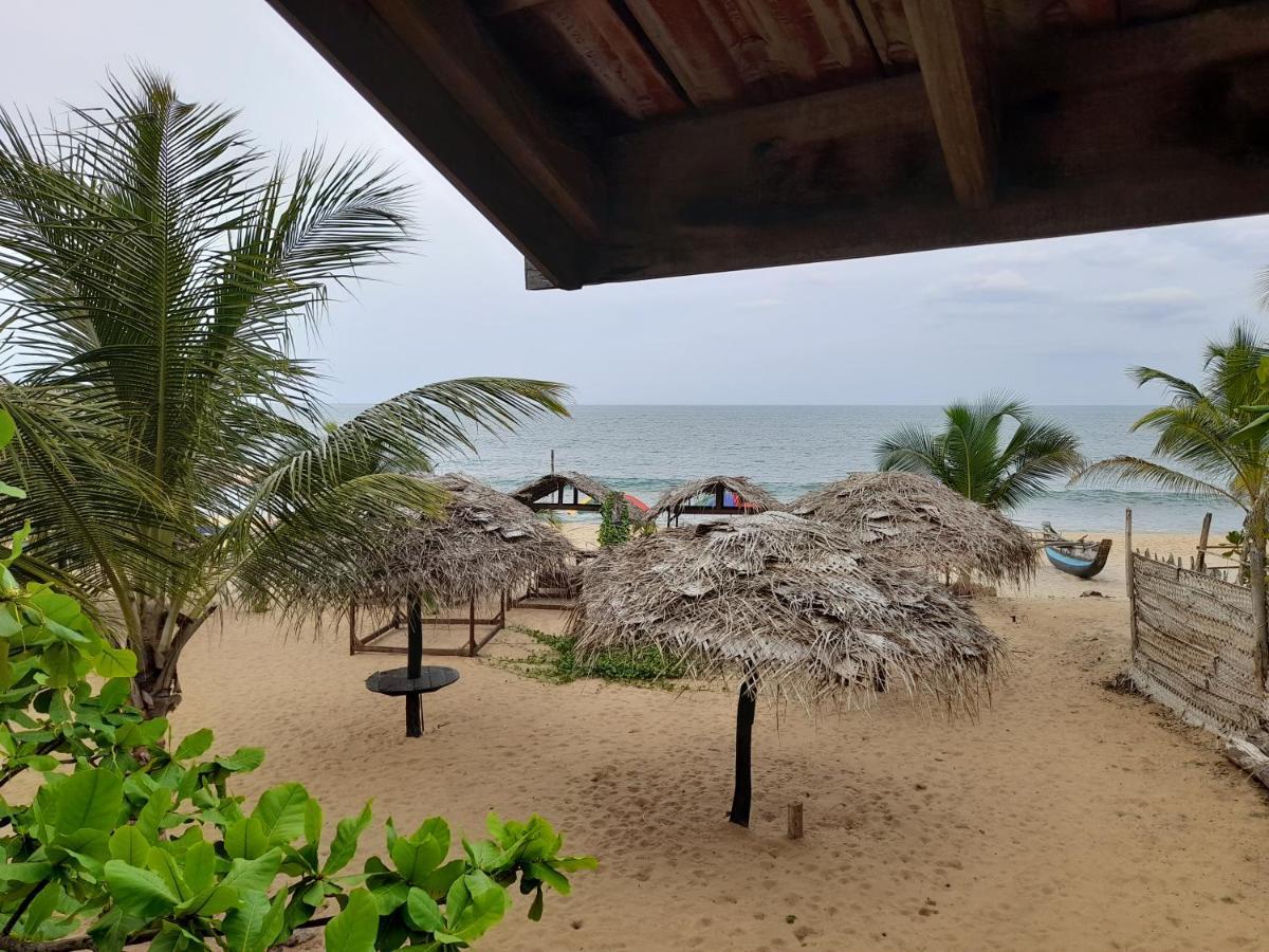 Golden Beach Chalets Arugam Bay Exteriér fotografie