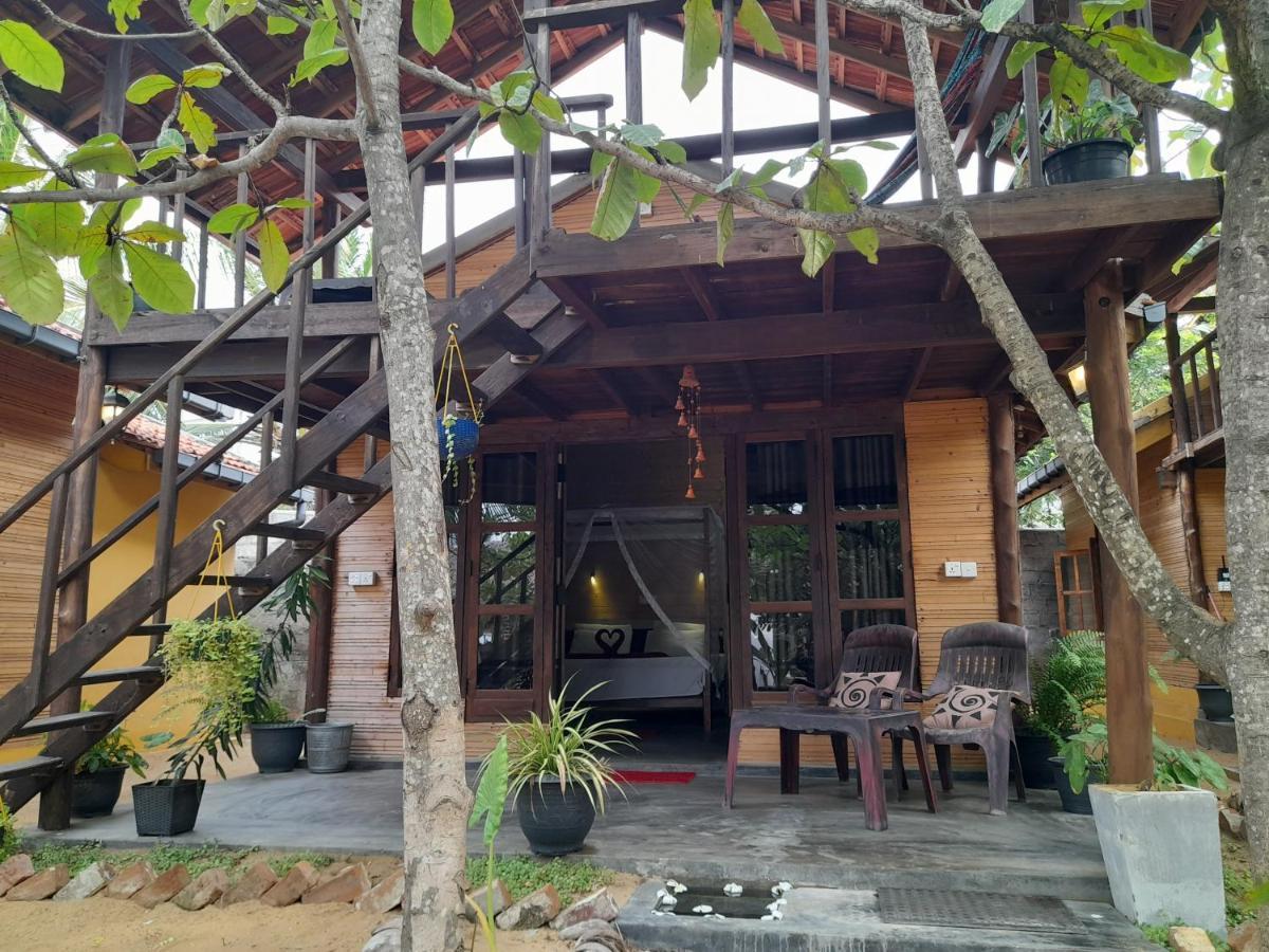 Golden Beach Chalets Arugam Bay Exteriér fotografie