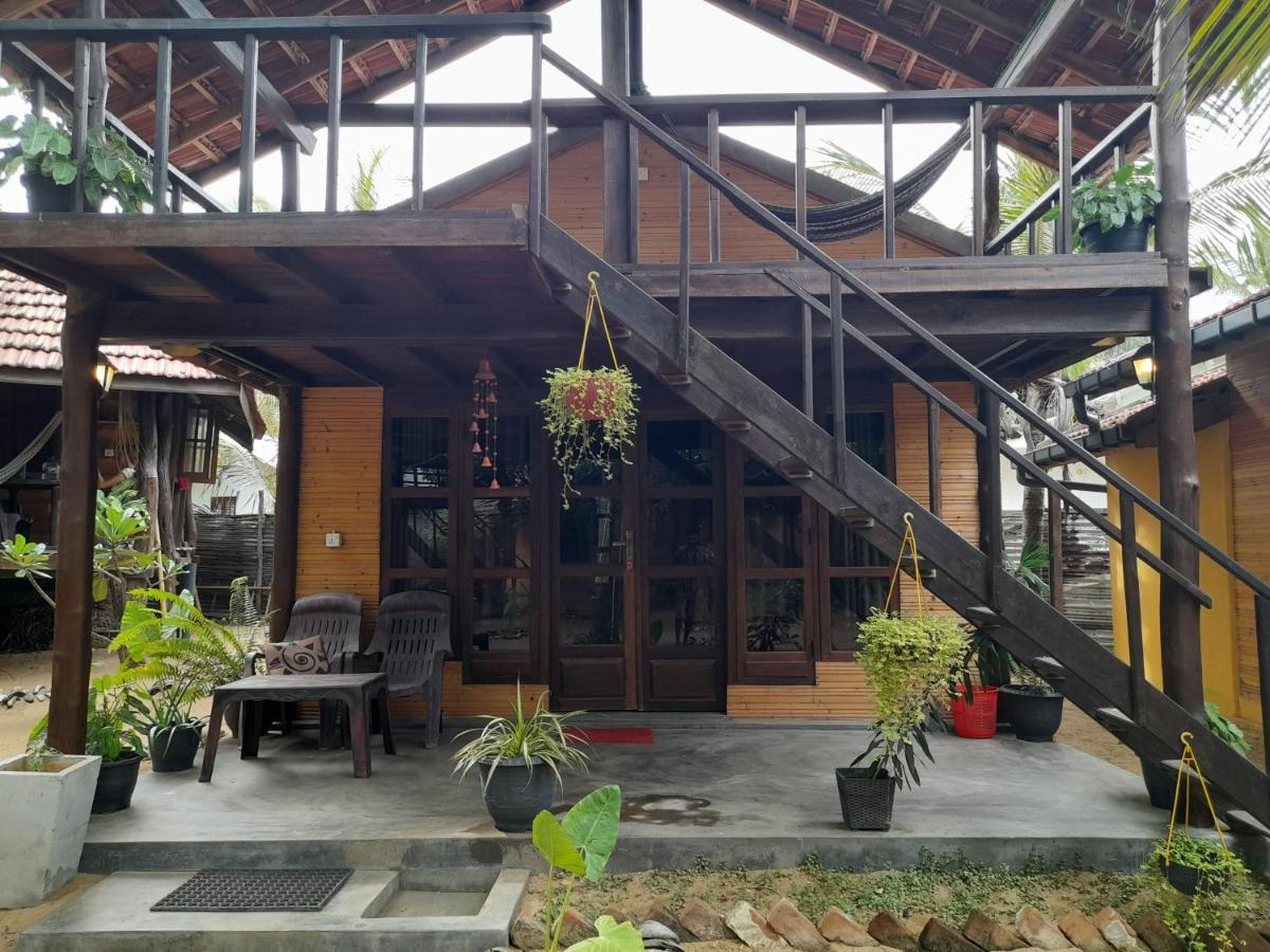 Golden Beach Chalets Arugam Bay Exteriér fotografie